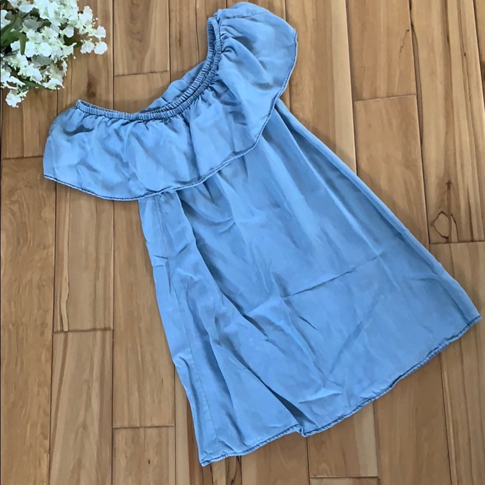 BB Dakota Chambray Off the Shoulder Dress - M